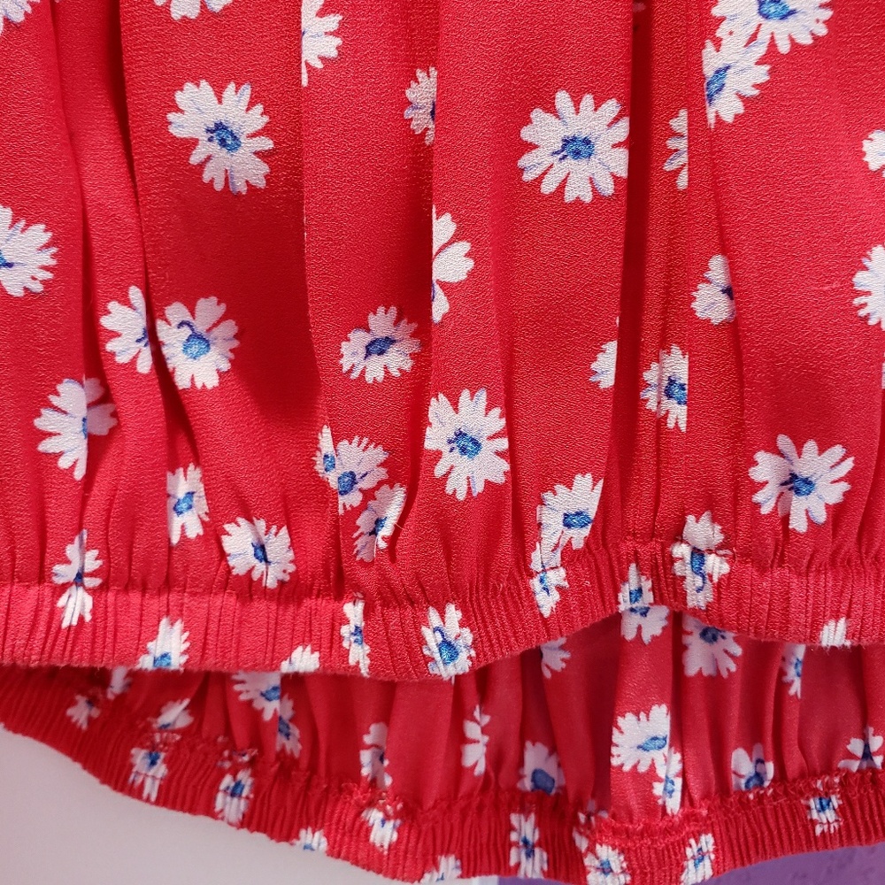 Beautiful blouse - Picture 4 of 5